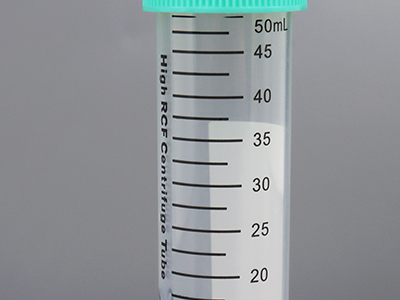 管體表面黑色刻度清晰，方便觀察，準確度±2%