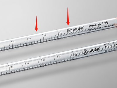 雙向刻度線設(shè)計(jì)，便于識(shí)別移液體積